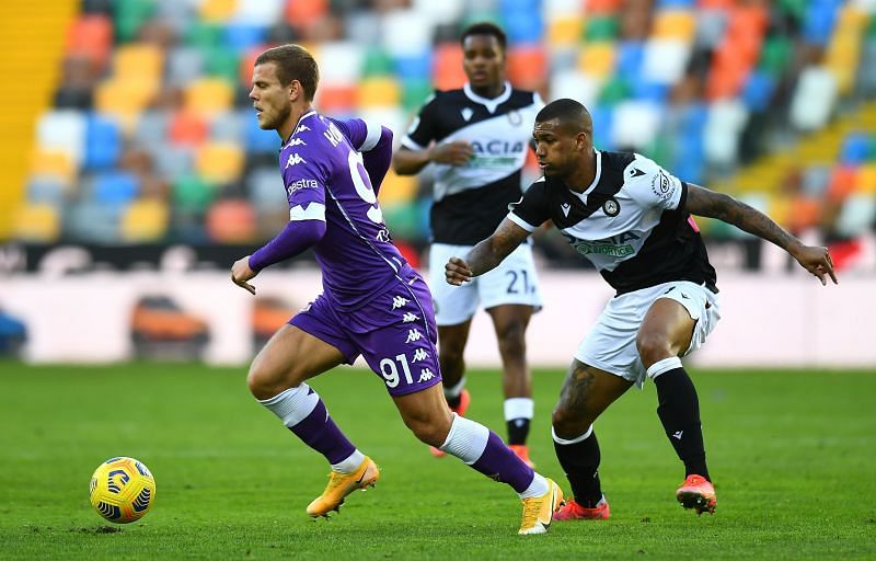 Nhận định soi kèo Fiorentina vs Udinese vào 00h30 ngày 24/12/2024 nhan-dinh-soi-keo-fiorentina-vs-udinese-vao-00h30-ngay-24-12-2024-1
