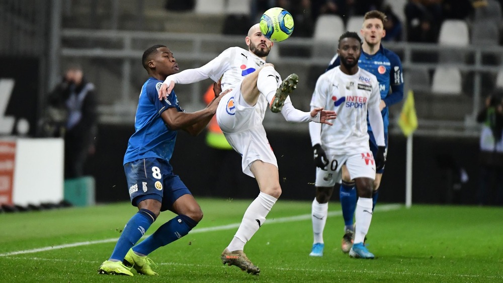 Nhận định soi kèo Amiens vs Reims lúc 01h45 ngày 12/9/2025 nhan-dinh-soi-keo-amiens-vs-reims-luc-01h45-ngay-12-9-2025-1