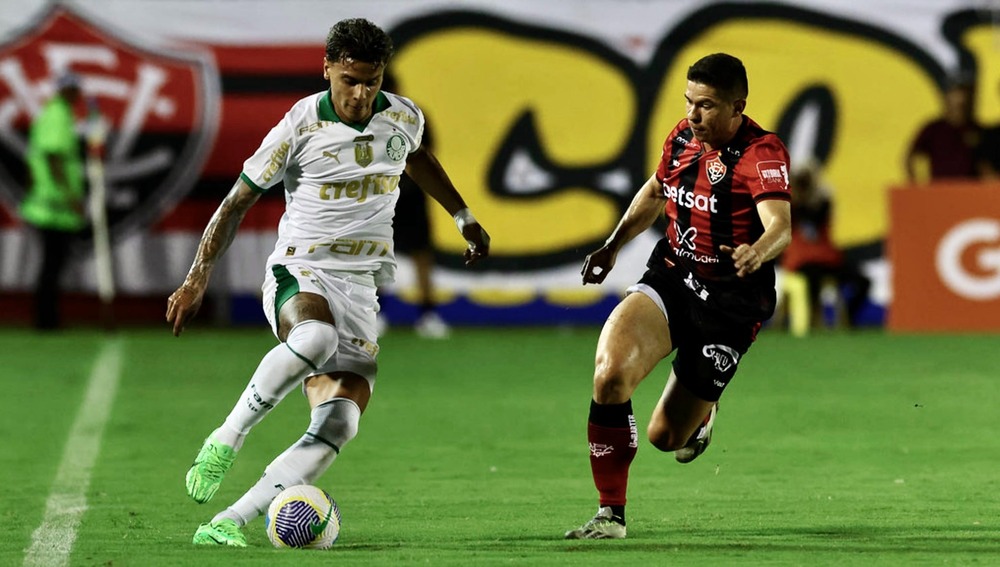 Nhận định soi kèo Palmeiras vs Vitoria lúc 05h30 ngày 20/11/2025 nhan-dinh-soi-keo-palmeiras-vs-vitoria-luc-05h30-ngay-20-11-2025-1