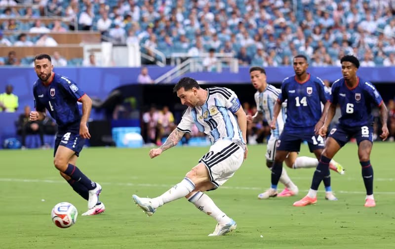 Argentina vs Cabo Verde (05:00 - 04/07)
